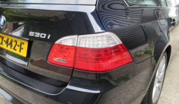 BMW 530i Touring Individual E61 full
