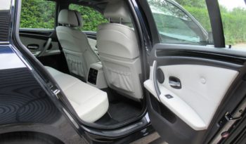 BMW 530i Touring Individual E61 full