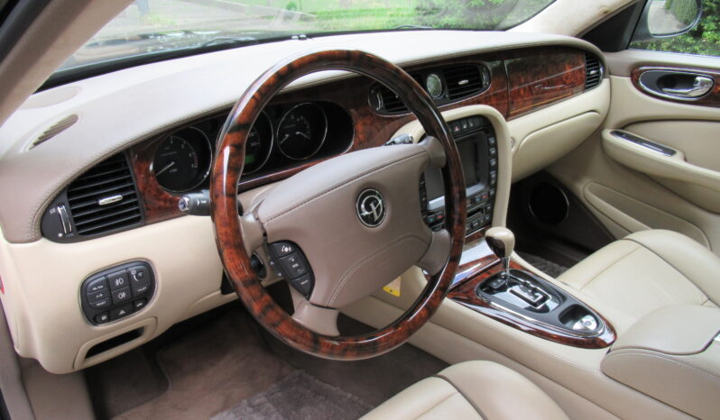 Daimler Super Eight full