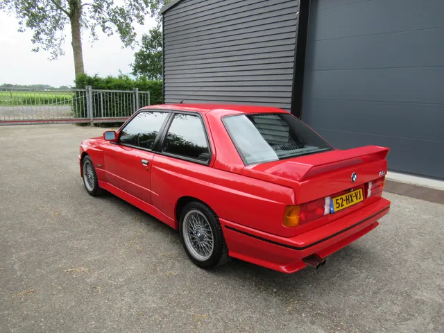 BMW M3 (E30)